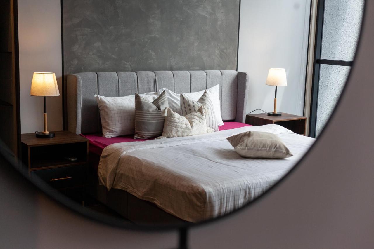 Scarletz Suites Klcc Kuala Lumpur Bagian luar foto